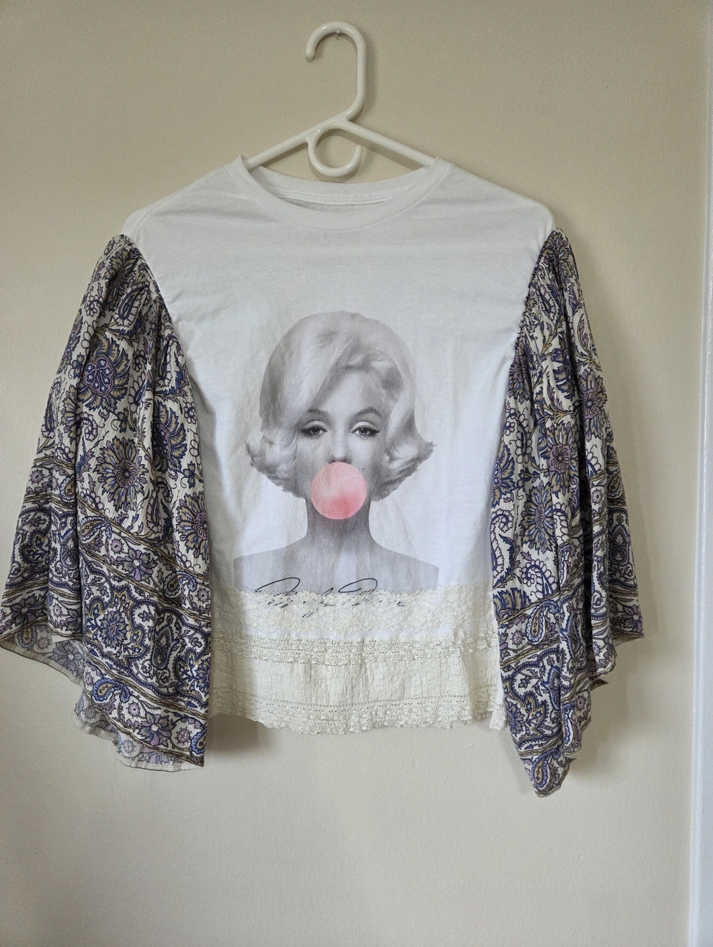 Curated Chaos By Chan - White Graphic Puff-Sleeve Top with Paisley Sleeves